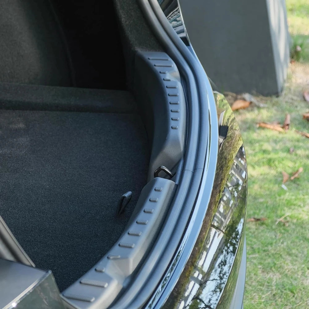 Tesla Model 3 Highland Trunk Anti-Scratch Guard